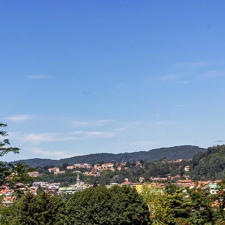 Parking & Terrace - Large 90 Mq - Self Check-in & Remote Access Como