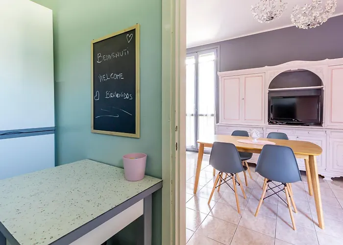Apartment Parking & Terrace - Large 90 Mq - Self Check-in & Remote Access