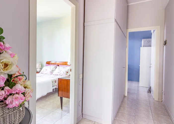 Parking & Terrace - Large 90 Mq - Self Check-in & Remote Access Apartmán